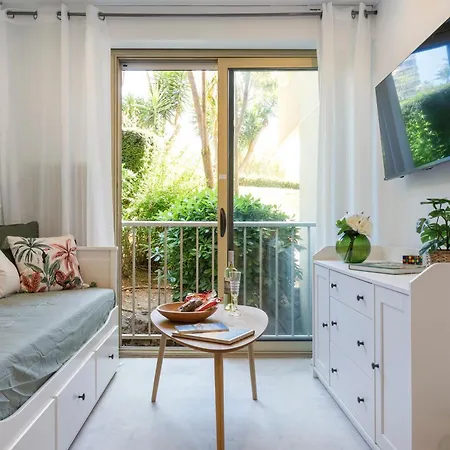 Jolie Cosy Proche Sur Juan Les Pins 아파트